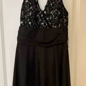 White House Black Market Black Lace Backless Evening Dress